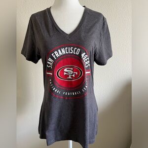 San Francisco 49ers Gray V-neck Ladies Tee 
NWT. Ladies M